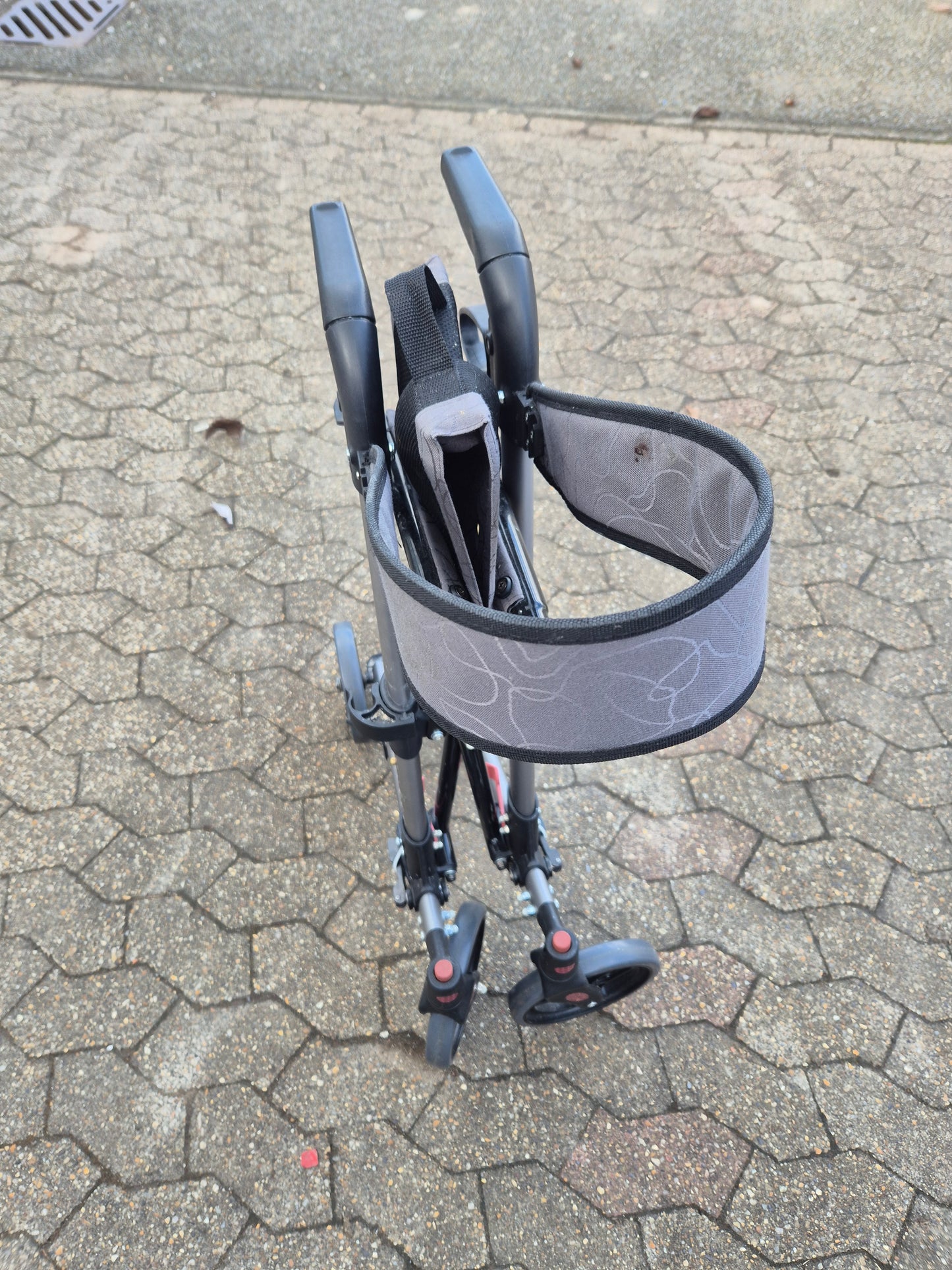 CareCo Rollator