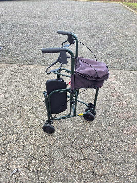 Uniscan Triumph 'Green' Rollator